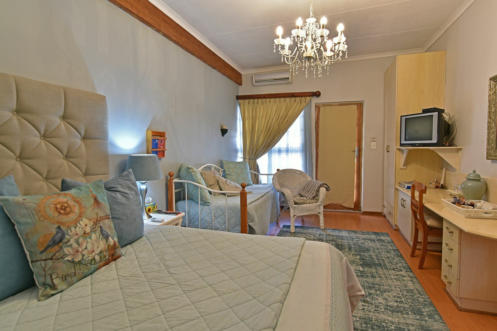 Bloemstantia Guest House Bloemfontein Bagian luar foto